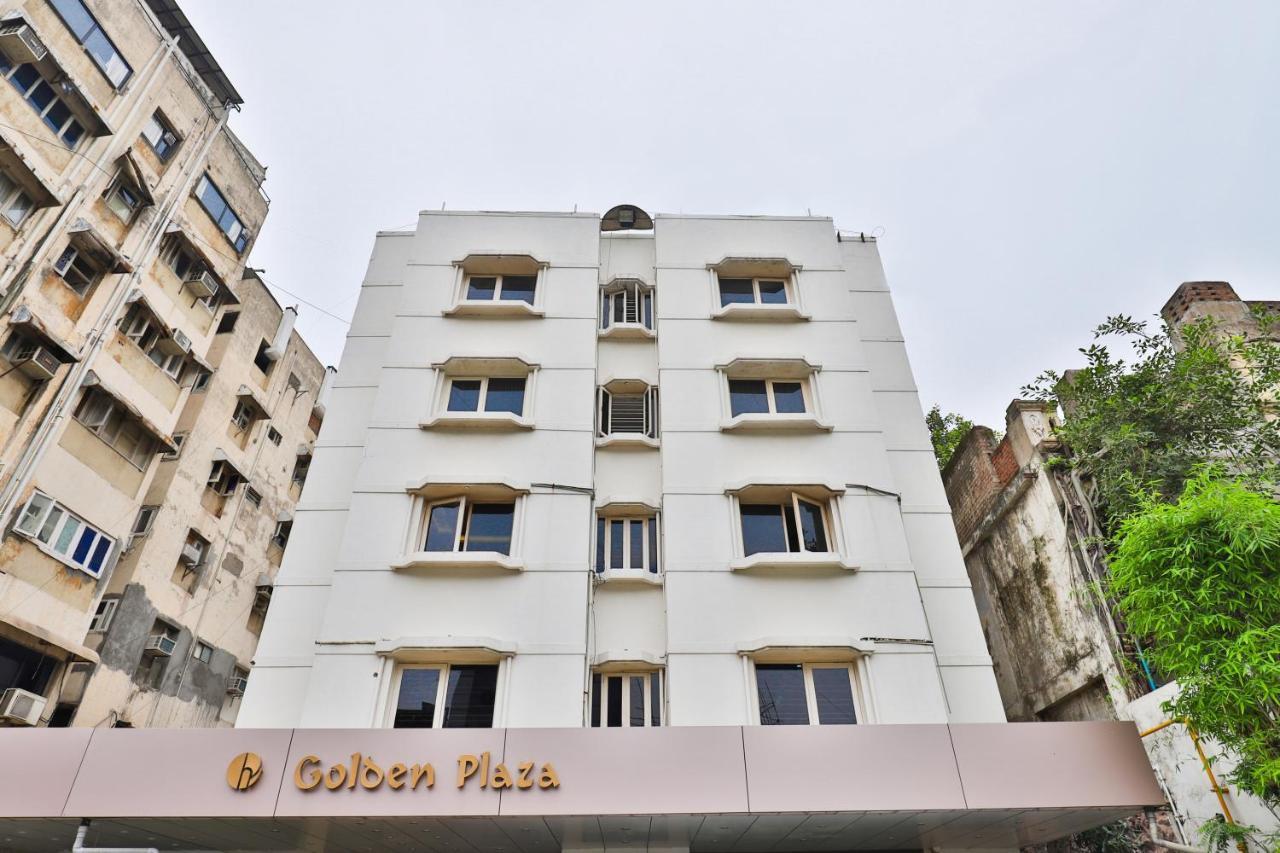 Oyo 2351 Hotel Golden Plaza Ahmedabad Exterior photo